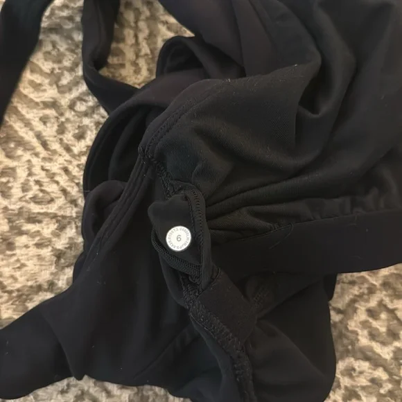 Lululemon Always Aligned Bra - Picture 9 of 9